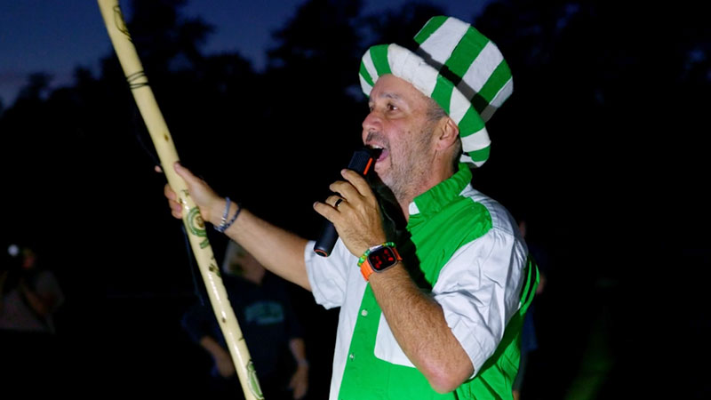 Green & White BREAK 2026