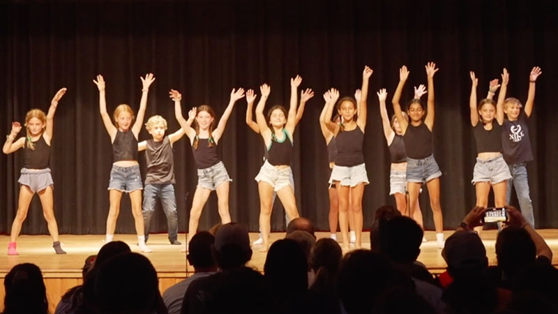 Green Team Dance - G+W